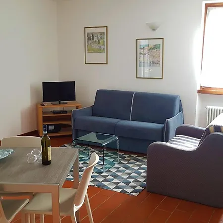 Casa Laura Apartment *